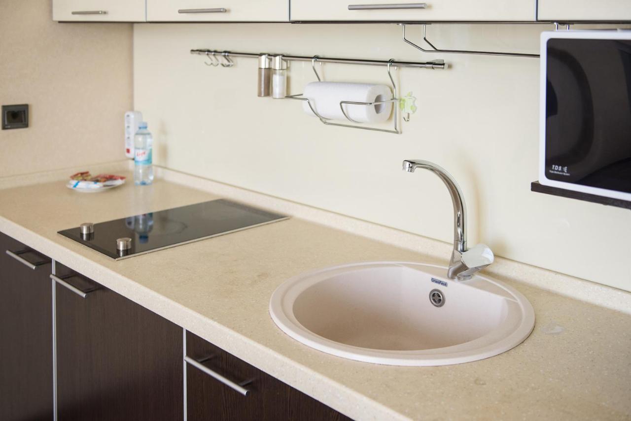 Apartment On Kunayeva 38 シムケント エクステリア 写真